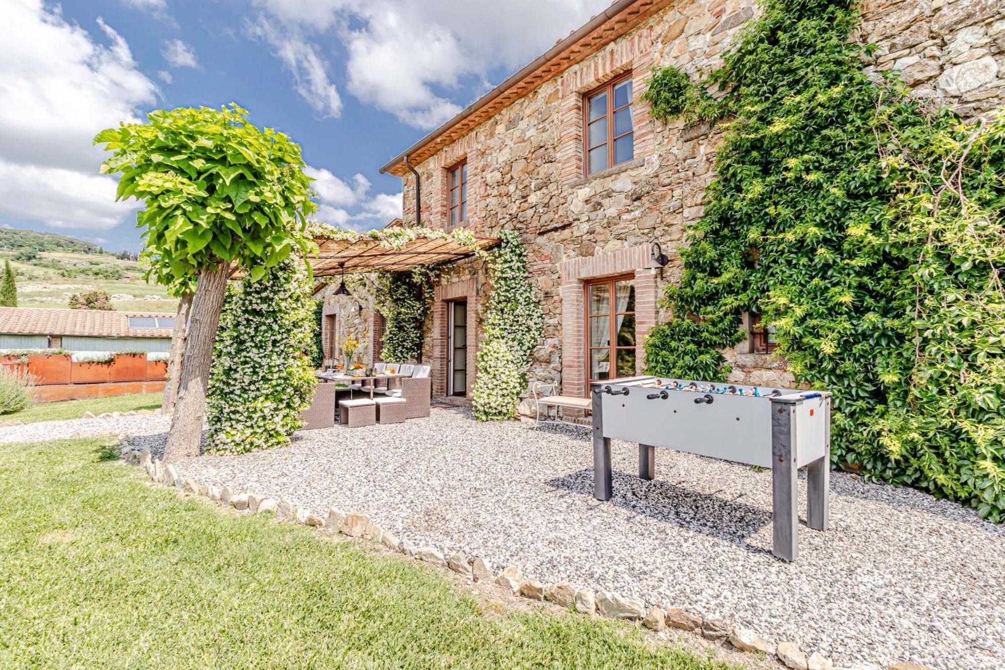 מונטה קטיני ואל די צ'צ'ינה Chateau La Siroque מראה חיצוני תמונה